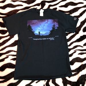 Size Medium John Muir/Gildan Tee
